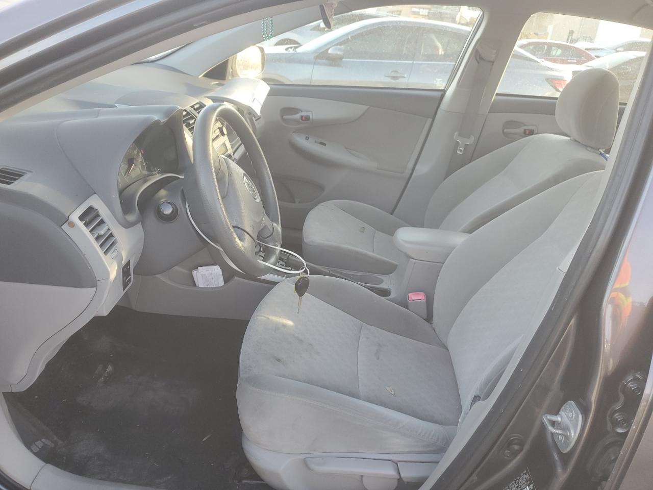 2009 Toyota Corolla Base VIN: JTDBL40E79J028274 Lot: 92287445