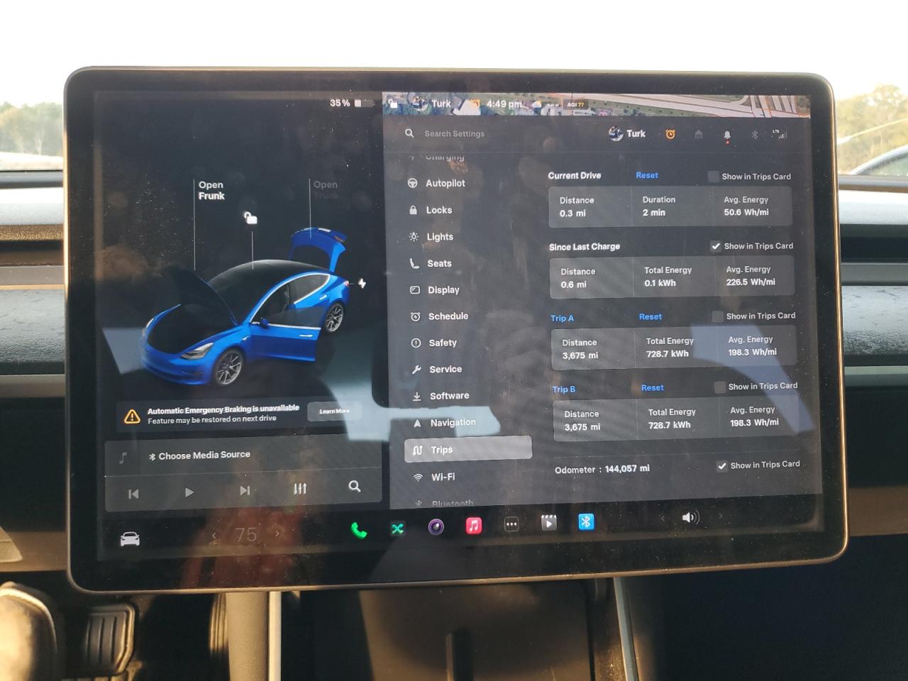 2018 Tesla Model 3 VIN: 5YJ3E1EAXJF022600 Lot: 92997355