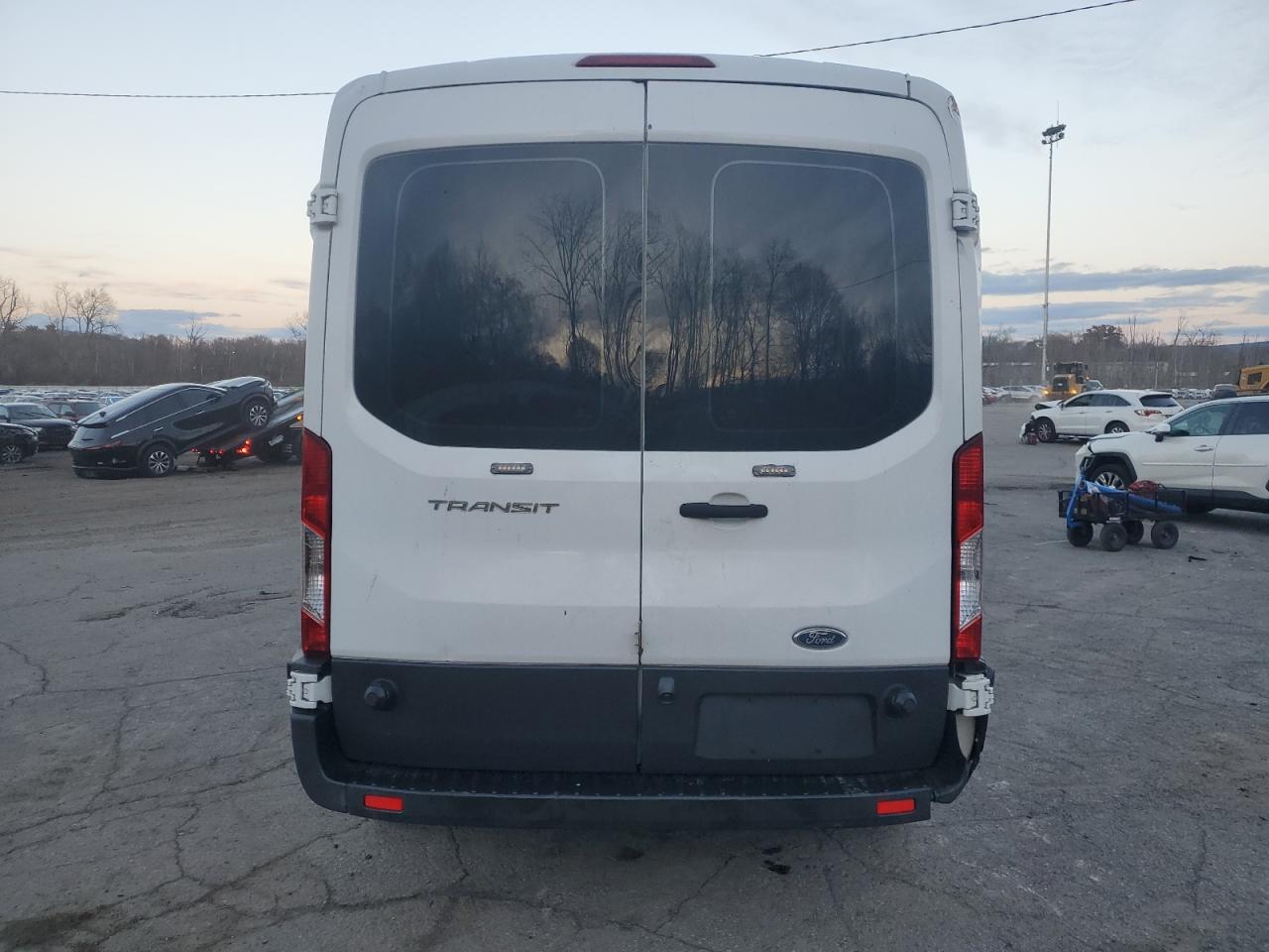 2017 Ford Transit T-250 VIN: 1FTYR2CM9HKA08875 Lot: 93078275
