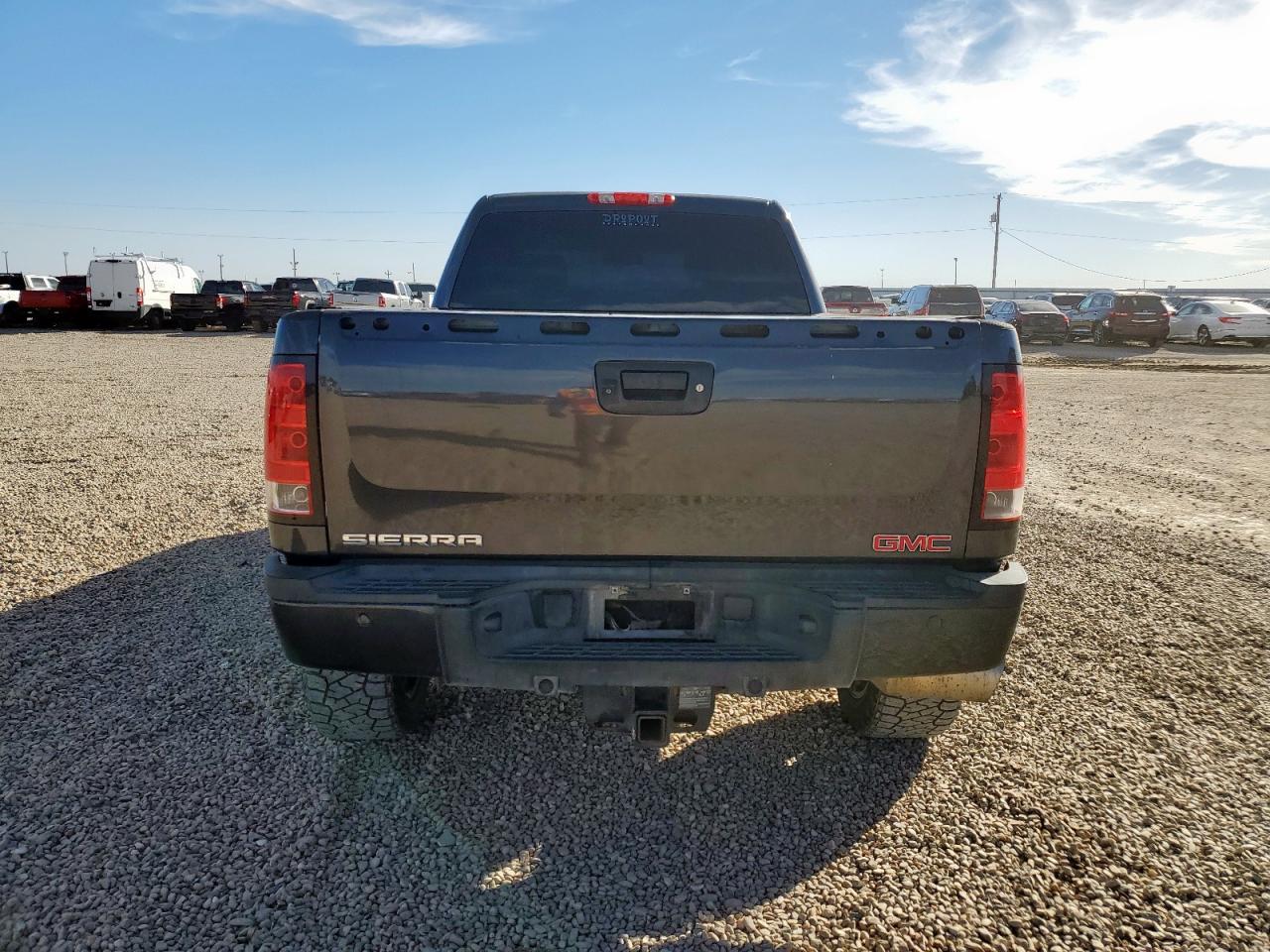 2013 GMC Sierra K2500 Denali VIN: 1GT125E83DF128102 Lot: 91125275