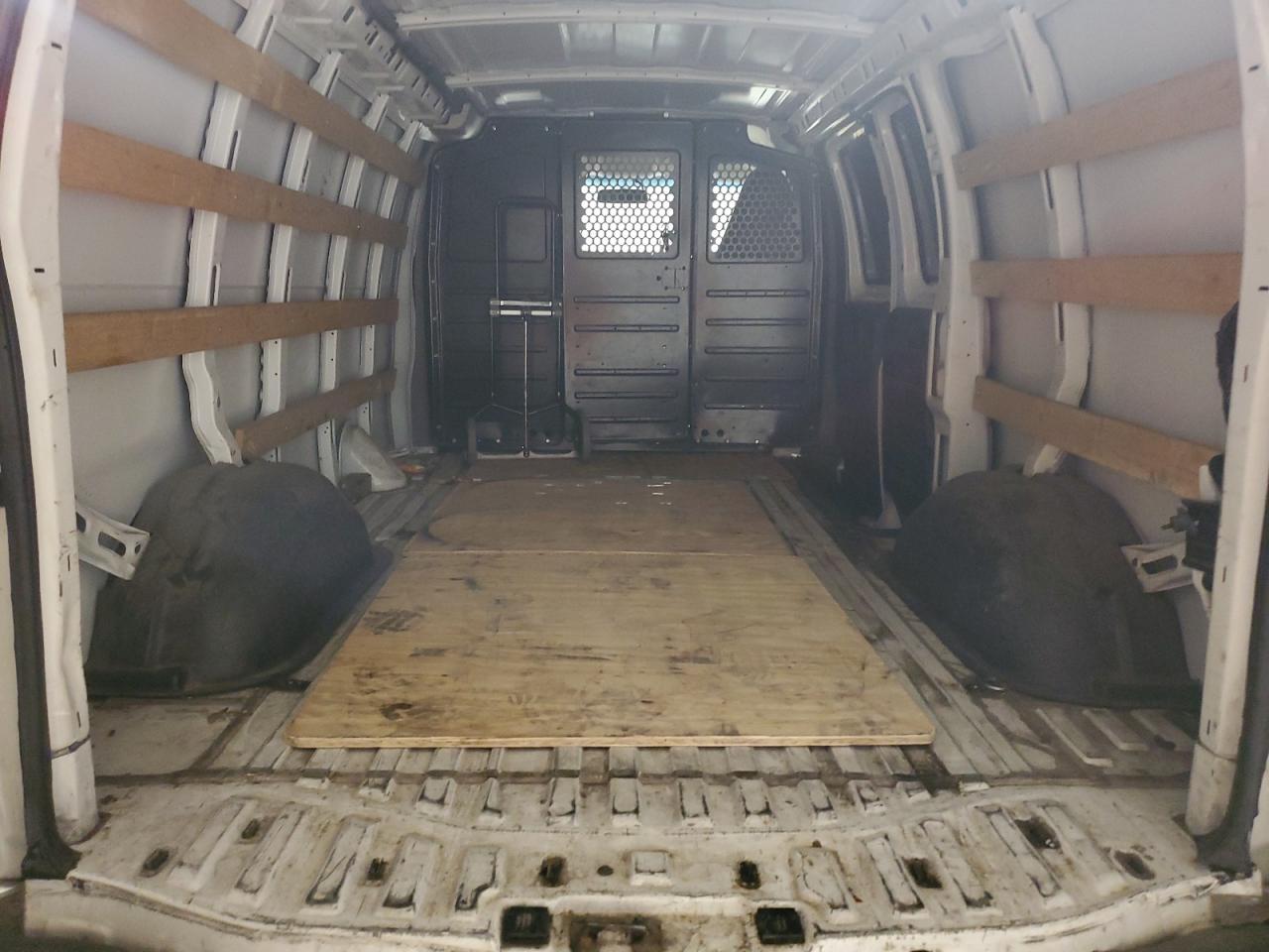 2020 GMC Savana G2500 Delivery Van VIN: 1GTW7AFG3L1223549 Lot: 93602555