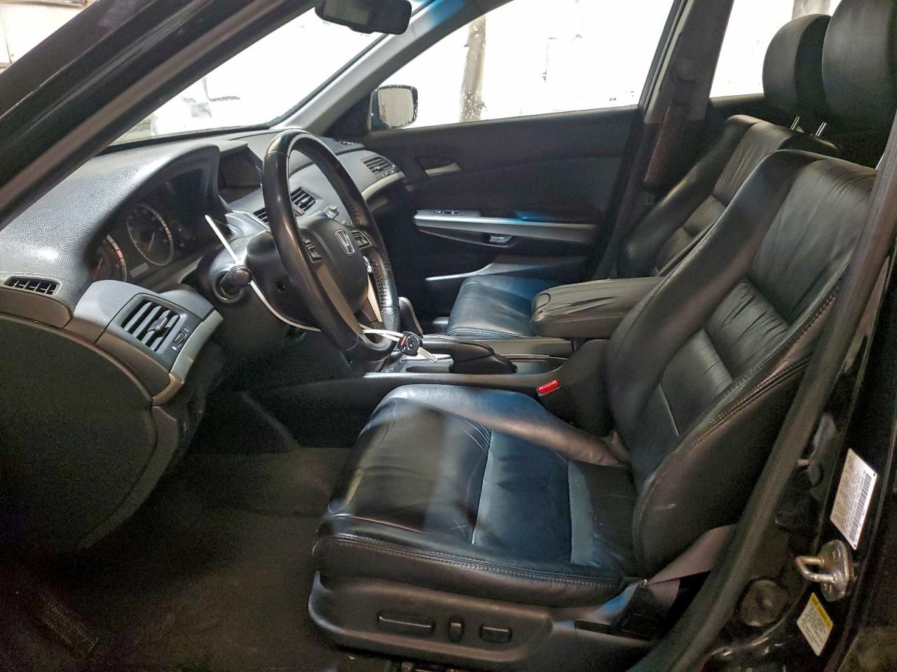 2009 Honda Accord Exl VIN: 1HGCP26819A013592 Lot: 93730405