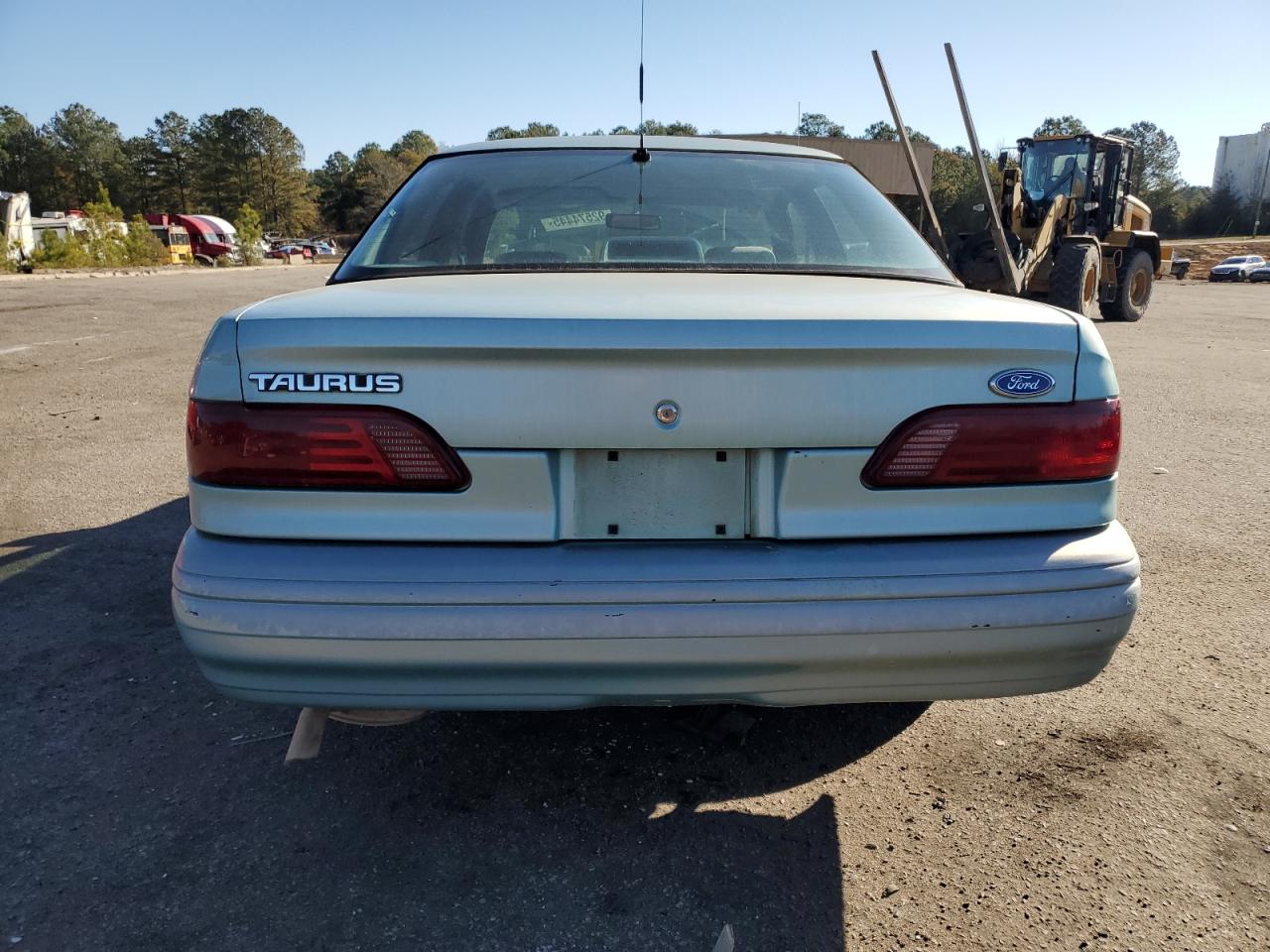 1995 Ford Taurus Gl VIN: 1FALP52UXSA196960 Lot: 92574445