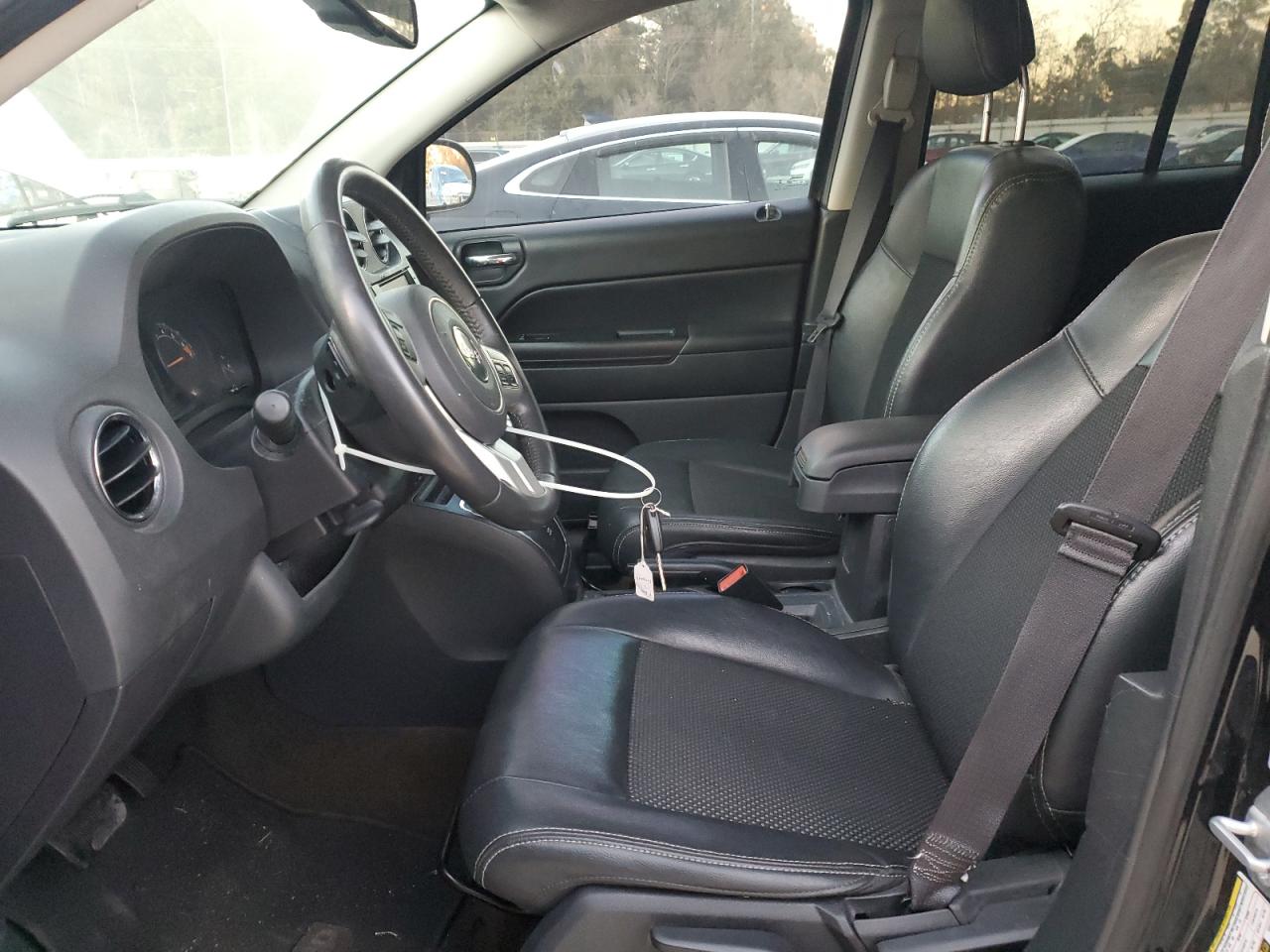 2017 Jeep Compass Sport VIN: 1C4NJCBA8HD173361 Lot: 93402445