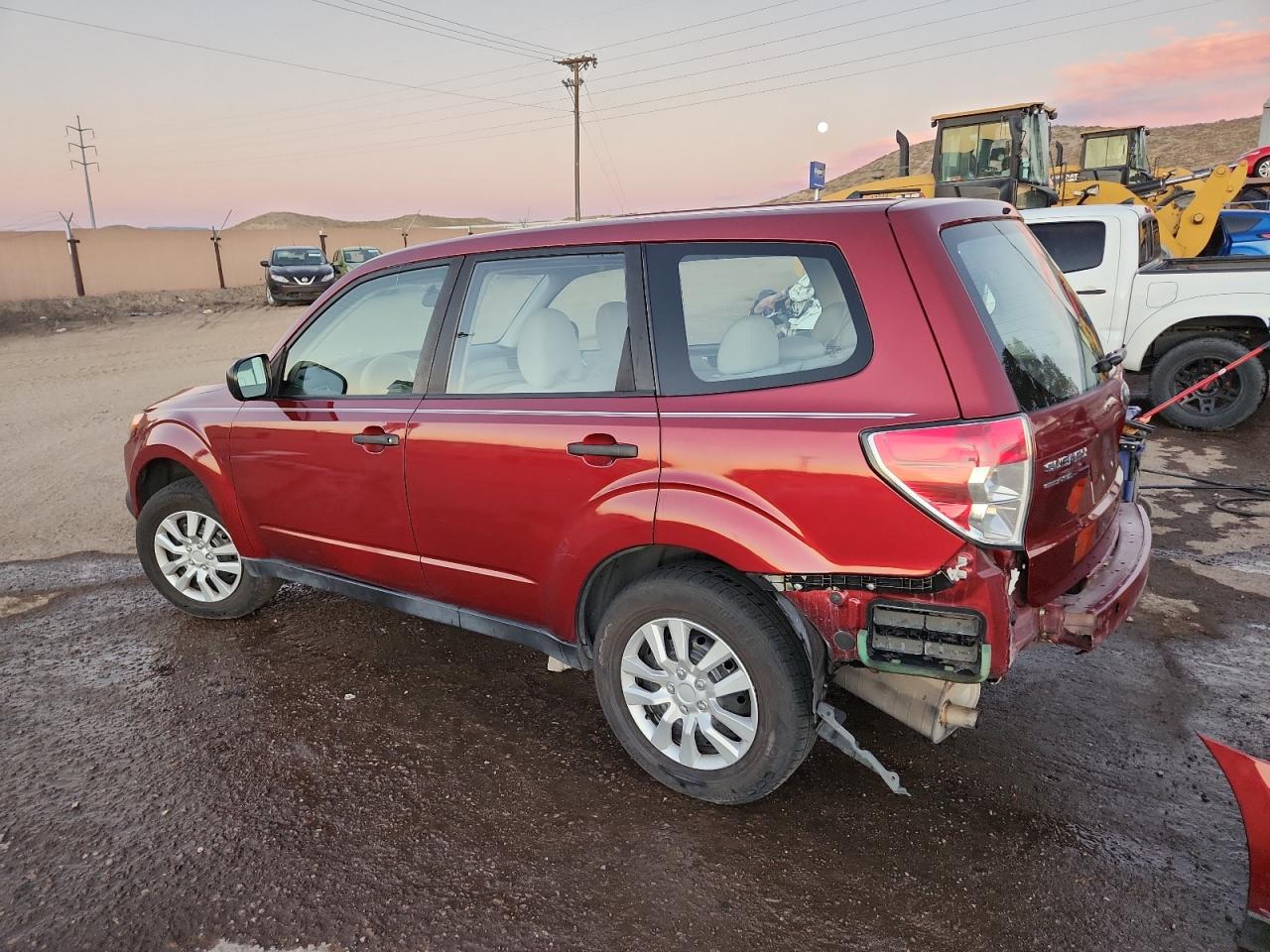 2010 Subaru Forester 2.5X red null gas JF2SH6AC5AH739351 photo #3