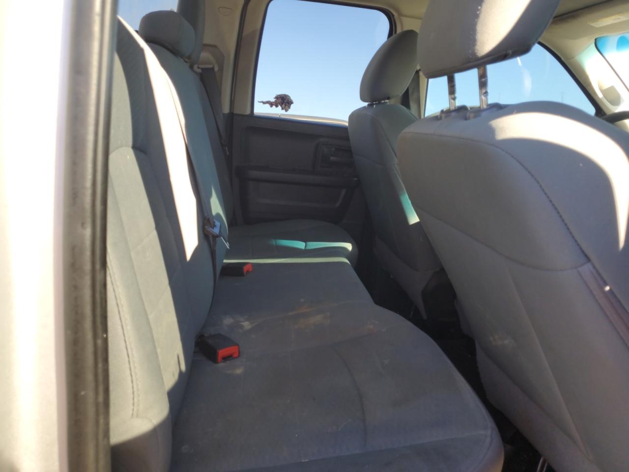 2018 Ram 1500 St VIN: 1C6RR7FT5JS215829 Lot: 91122005