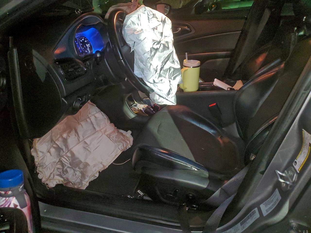 2015 Chrysler 200 S VIN: 1C3CCCBB7FN738785 Lot: 94396945