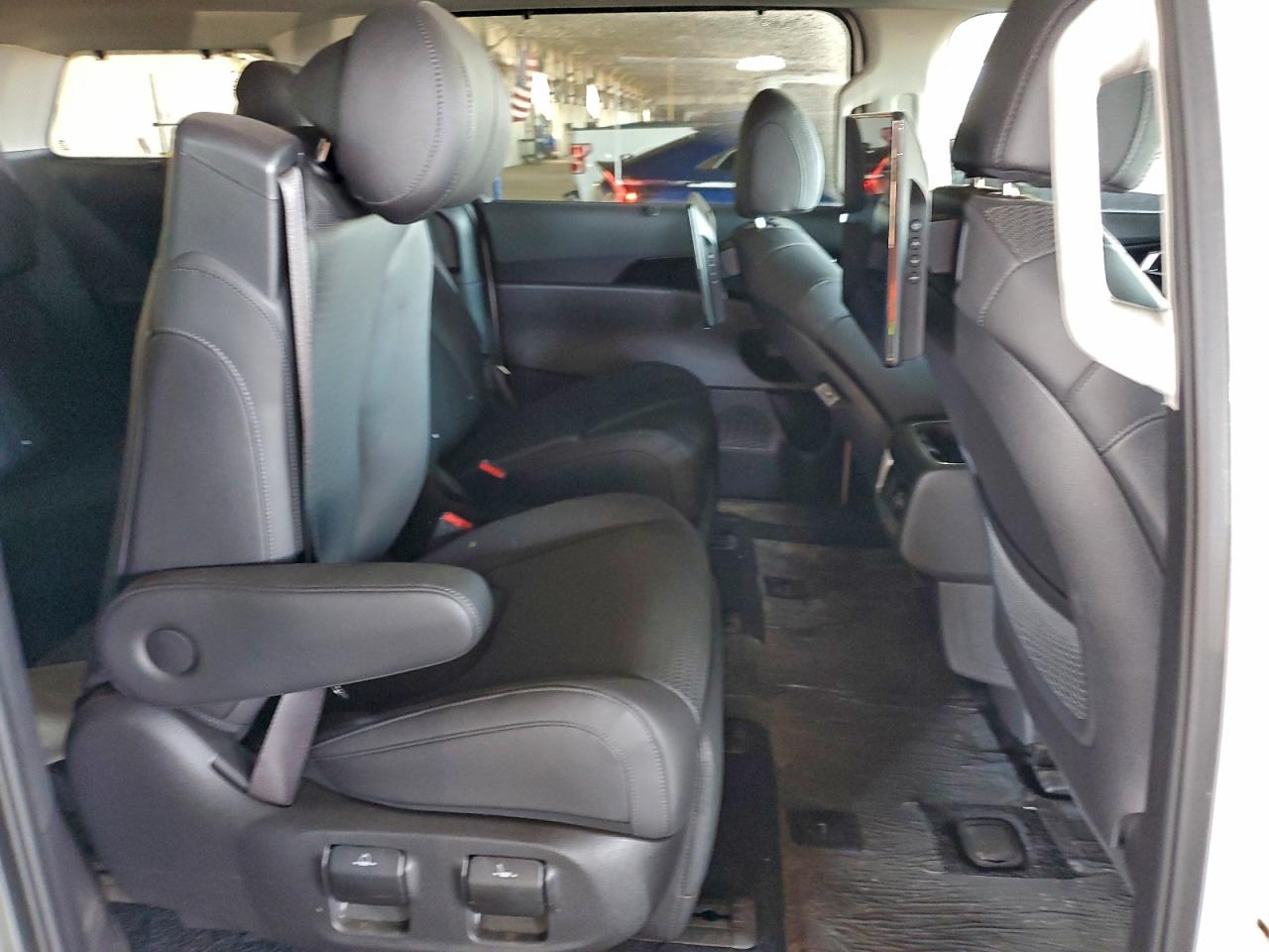 2025 Kia Carnival Sx VIN: KNDNE5KA5S6073455 Lot: 94537045