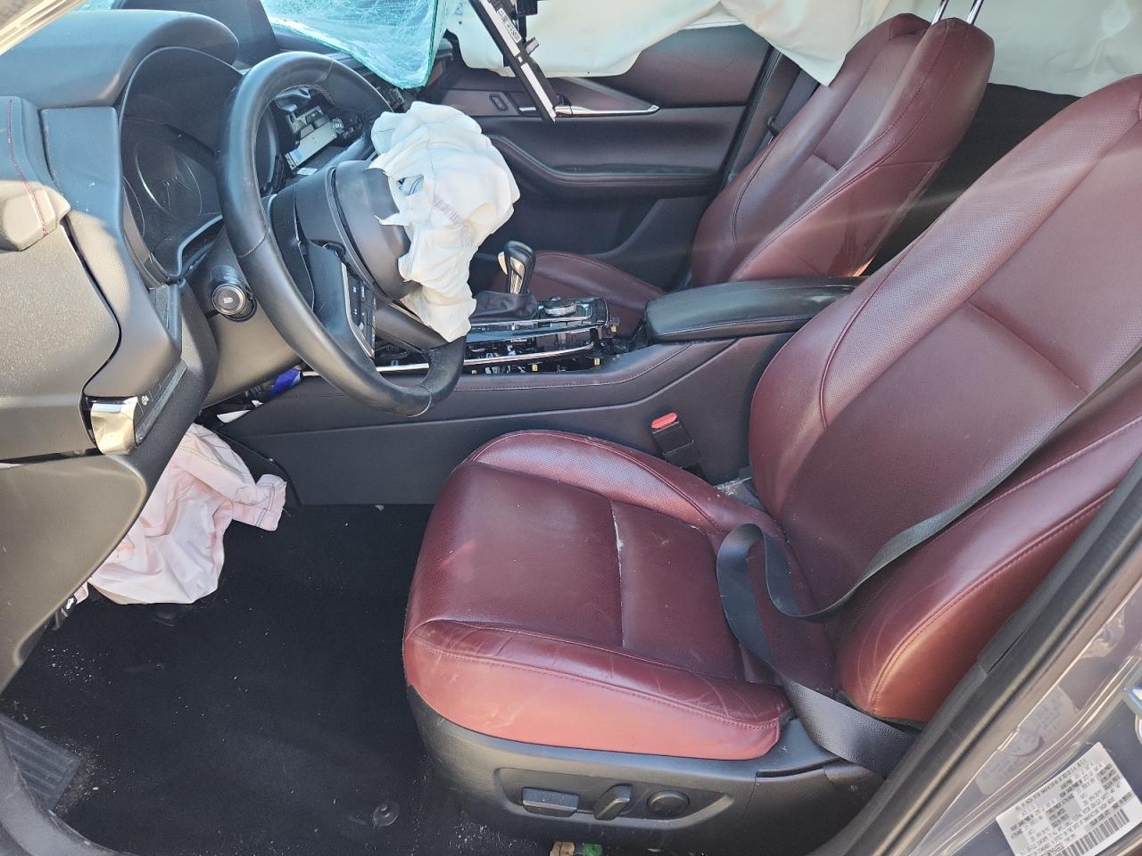 2024 Mazda Cx-30 Preferred VIN: 3MVDMBCM3RM649932 Lot: 92664335