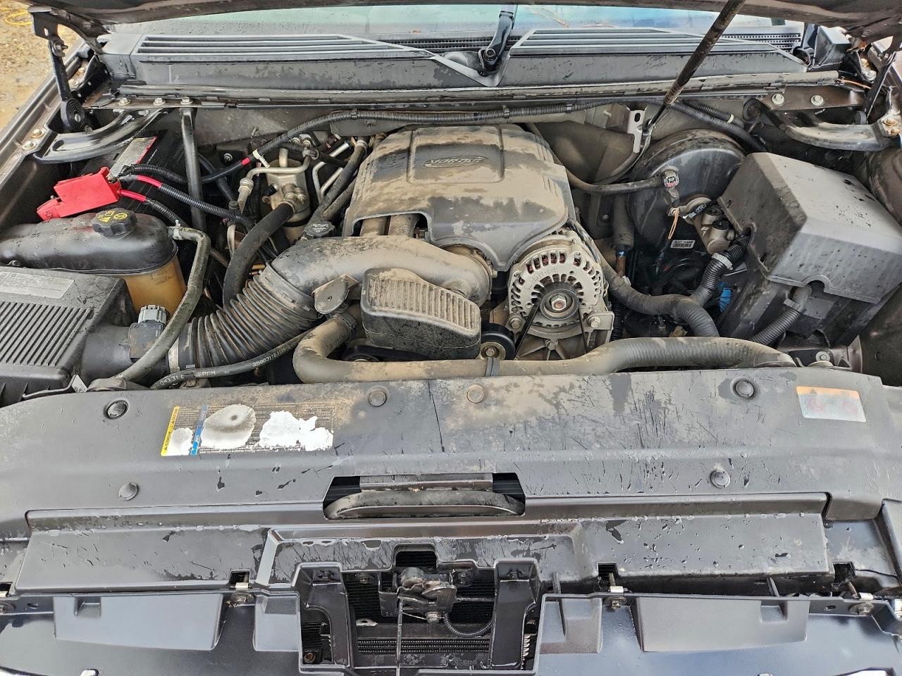 2011 GMC Yukon Denali VIN: 1GKS2EEF3BR218725 Lot: 94150525