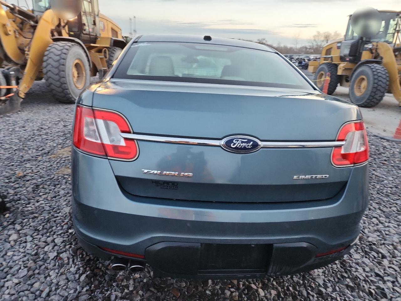 2010 Ford Taurus Limited VIN: 1FAHP2FW8AG113456 Lot: 92662325