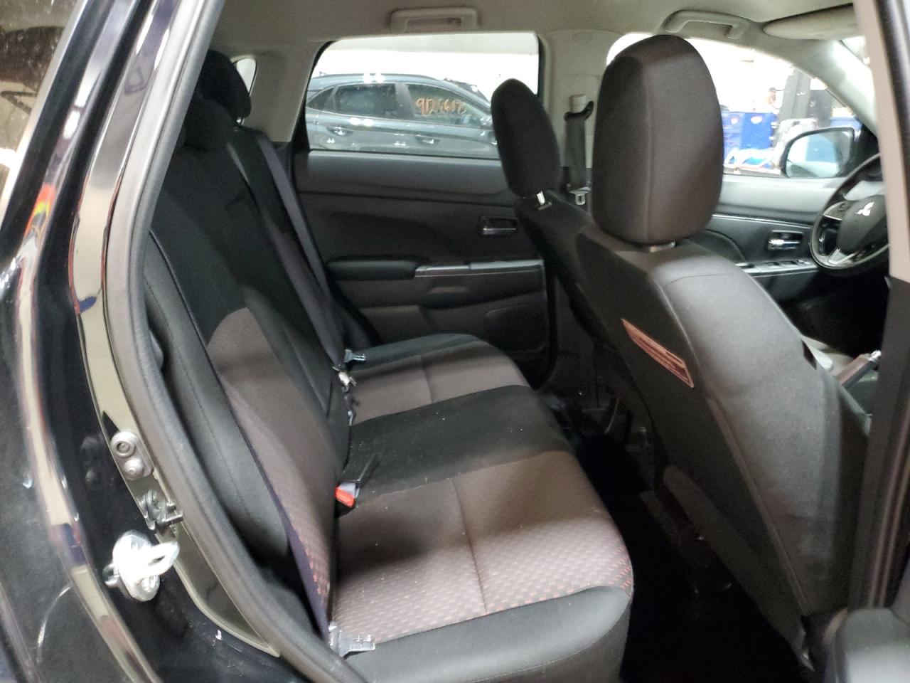 2018 Mitsubishi Outlander Sport Es VIN: JA4AR3AU0JZ021323 Lot: 91078285