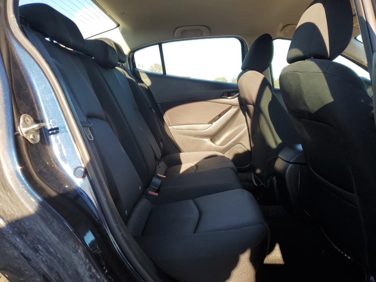 2017 Mazda 3 Sport VIN: 3MZBN1U74HM139609 Lot: 91978705