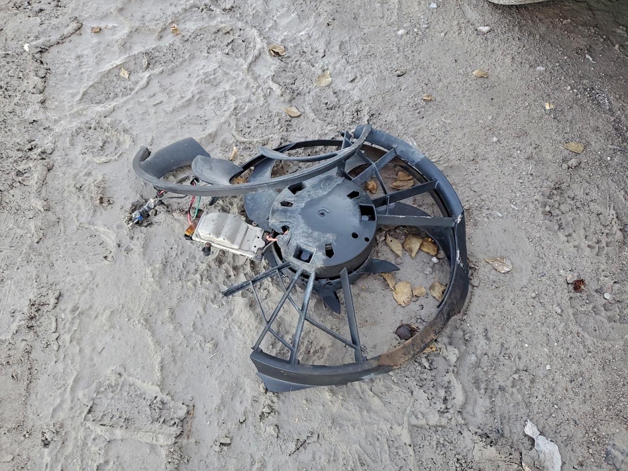 2003 Mercury Grand Marquis Ls VIN: 2MEFM75W13X621630 Lot: 93244105