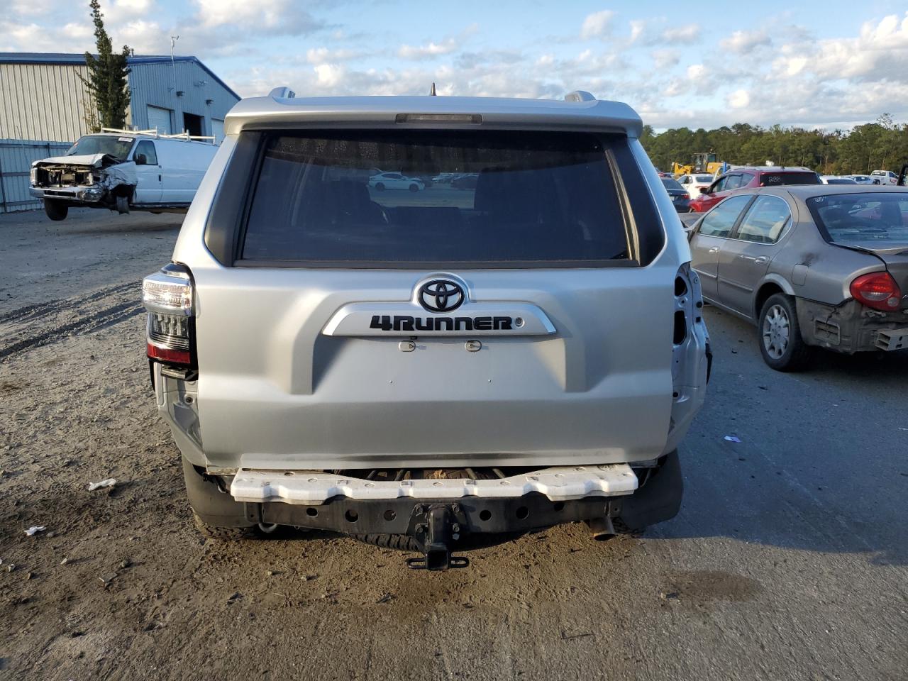 2016 Toyota 4Runner Sr5/Sr5 Premium VIN: JTEBU5JRXG5376950 Lot: 92292575