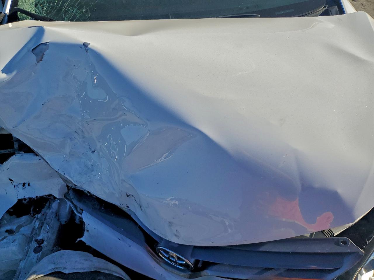 2015 Toyota Corolla L VIN: 2T1BURHE0FC407526 Lot: 94803155