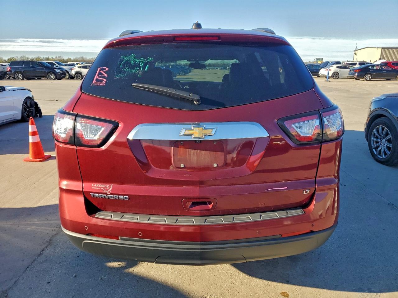 2017 Chevrolet Traverse Lt VIN: 1GNKRHKD5HJ334888 Lot: 94469755
