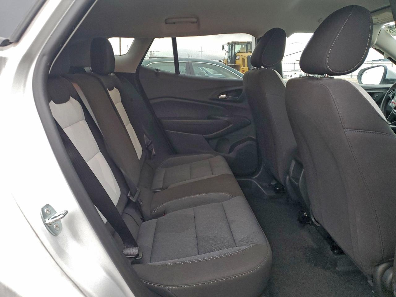 2024 Chevrolet Trax Ls VIN: KL77LFE27RC050521 Lot: 93720675