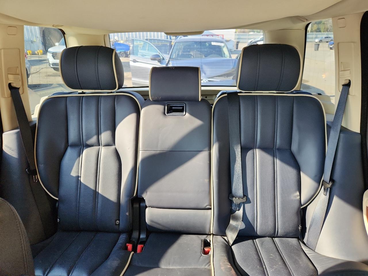 2010 Land Rover Range Rover Hse Luxury VIN: SALMF1E48AA312783 Lot: 91214315