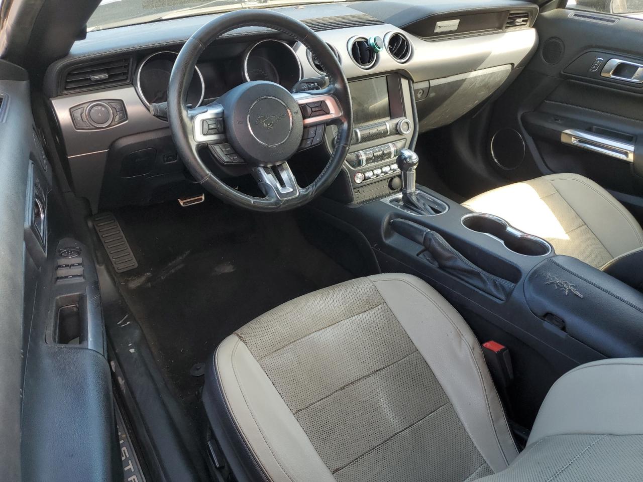 2019 Ford Mustang VIN: 1FATP8UH3K5104694 Lot: 92385185