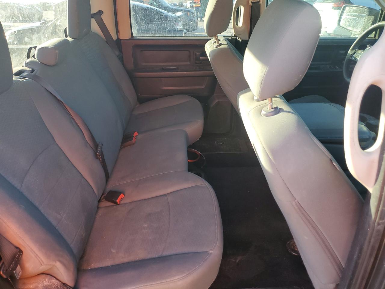 2015 Ram 1500 St VIN: 1C6RR7KTXFS599135 Lot: 92302555