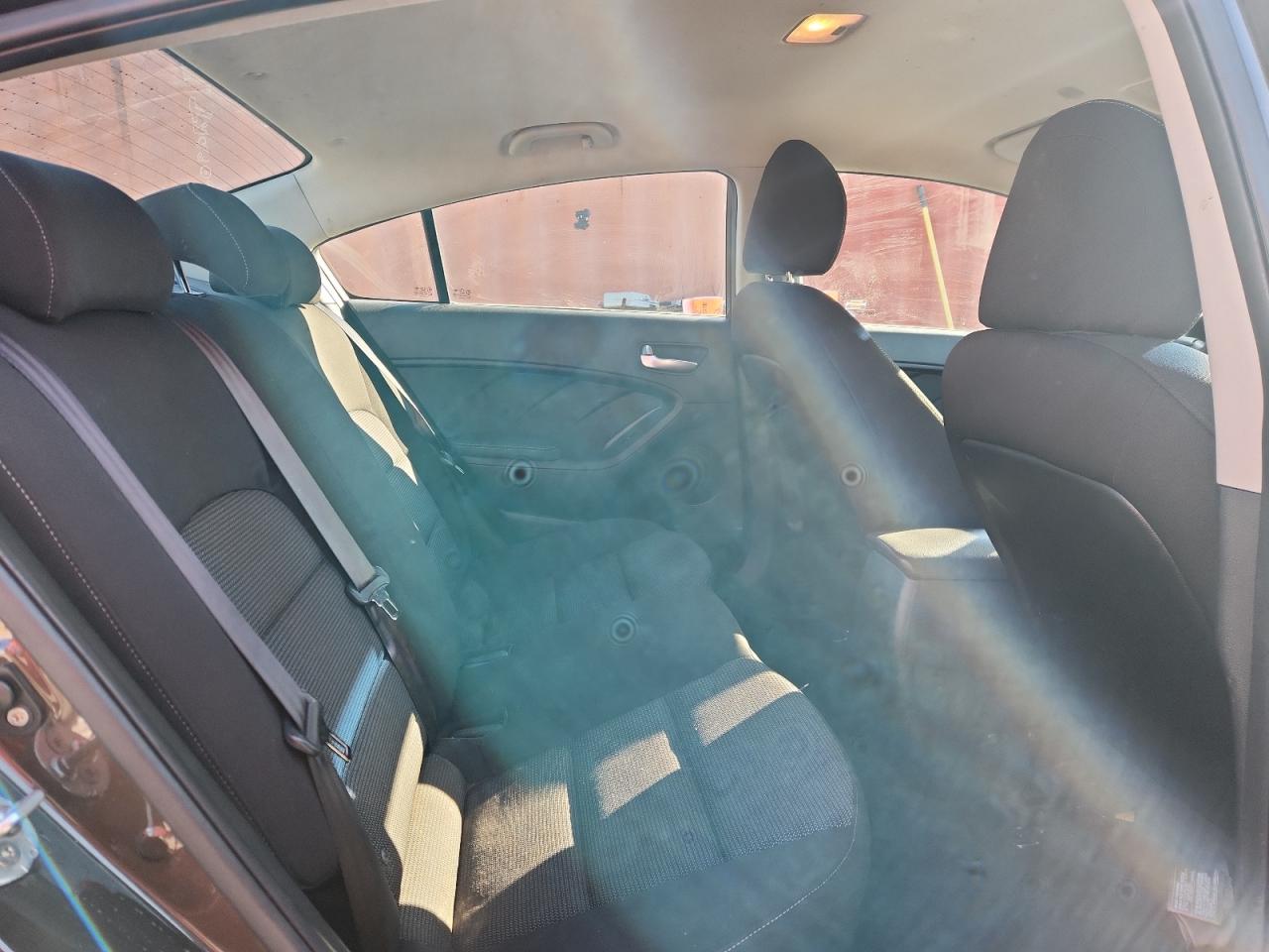 2017 Kia Forte Lx VIN: 3KPFK4A76HE044823 Lot: 92096915