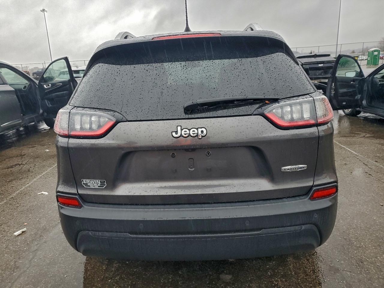 2019 Jeep Cherokee Latitude Plus VIN: 1C4PJLLB7KD264354 Lot: 94225675