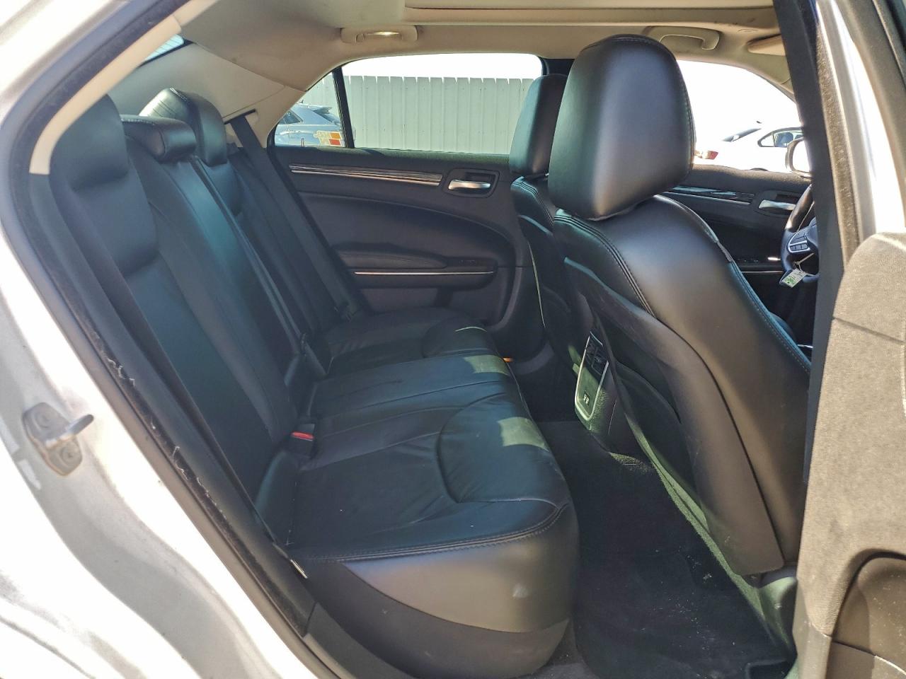 2018 Chrysler 300 Touring VIN: 2C3CCAAG3JH168321 Lot: 90884175