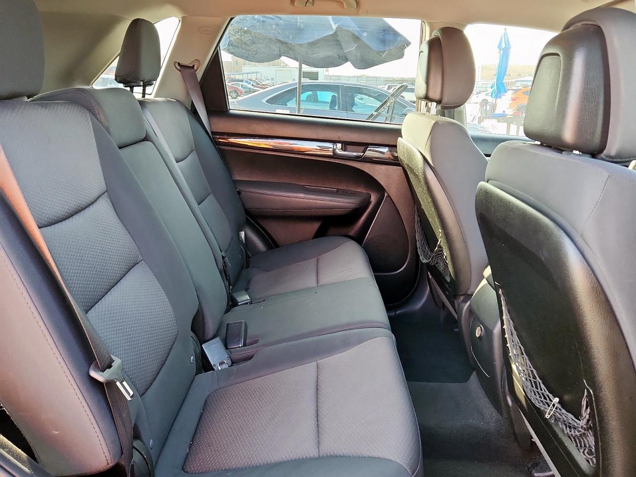 2013 Kia Sorento Lx VIN: 5XYKTDA26DG368027 Lot: 93560615