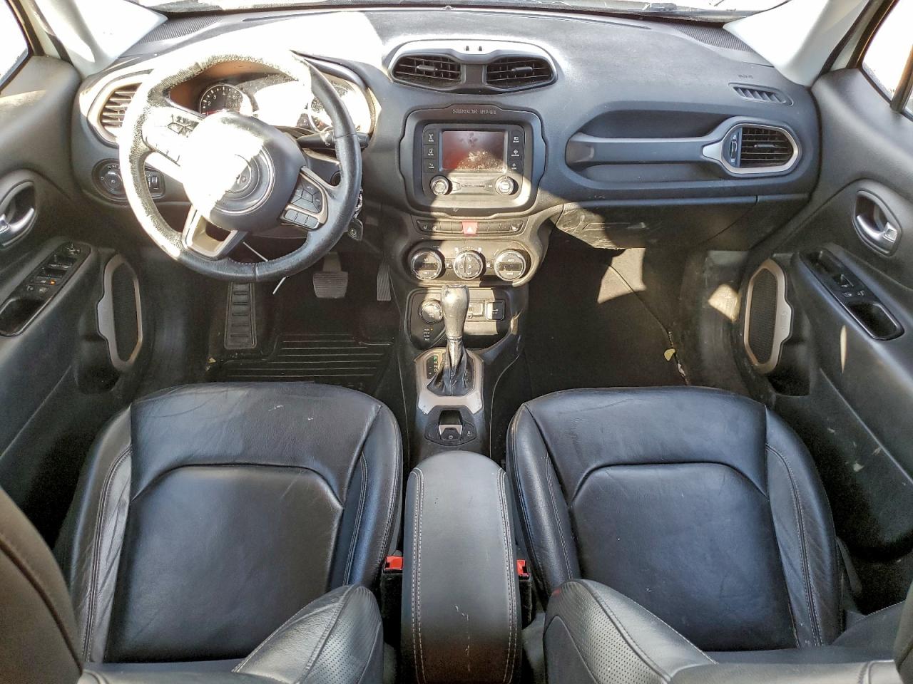 2015 Jeep Renegade Limited VIN: ZACCJBDT0FPB70586 Lot: 94358545