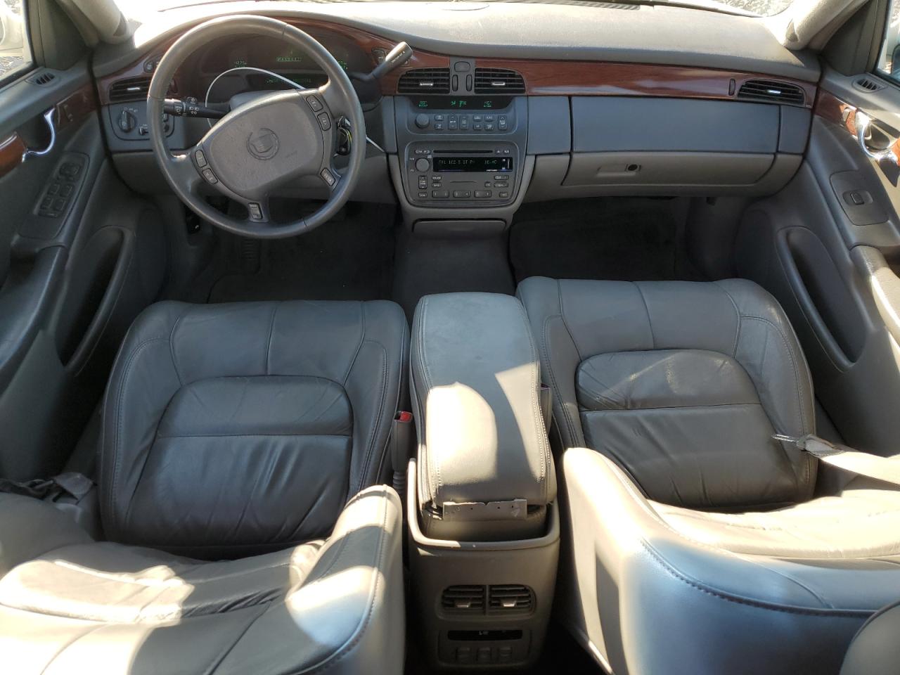 2005 Cadillac Deville VIN: 1G6KD54Y45U243632 Lot: 93076645