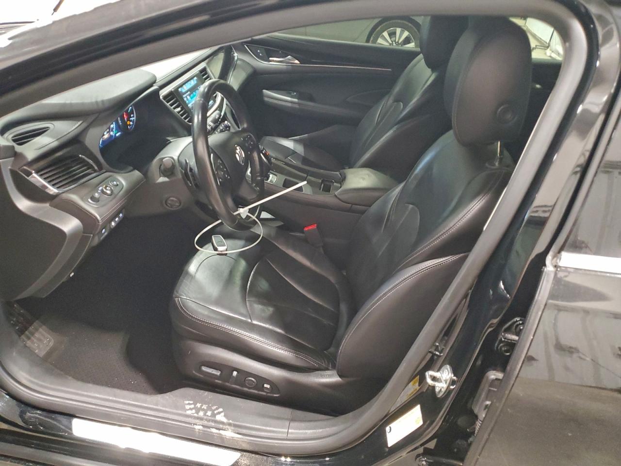 2017 Buick Lacrosse Premium VIN: 1G4ZR5SS3HU176470 Lot: 92237925