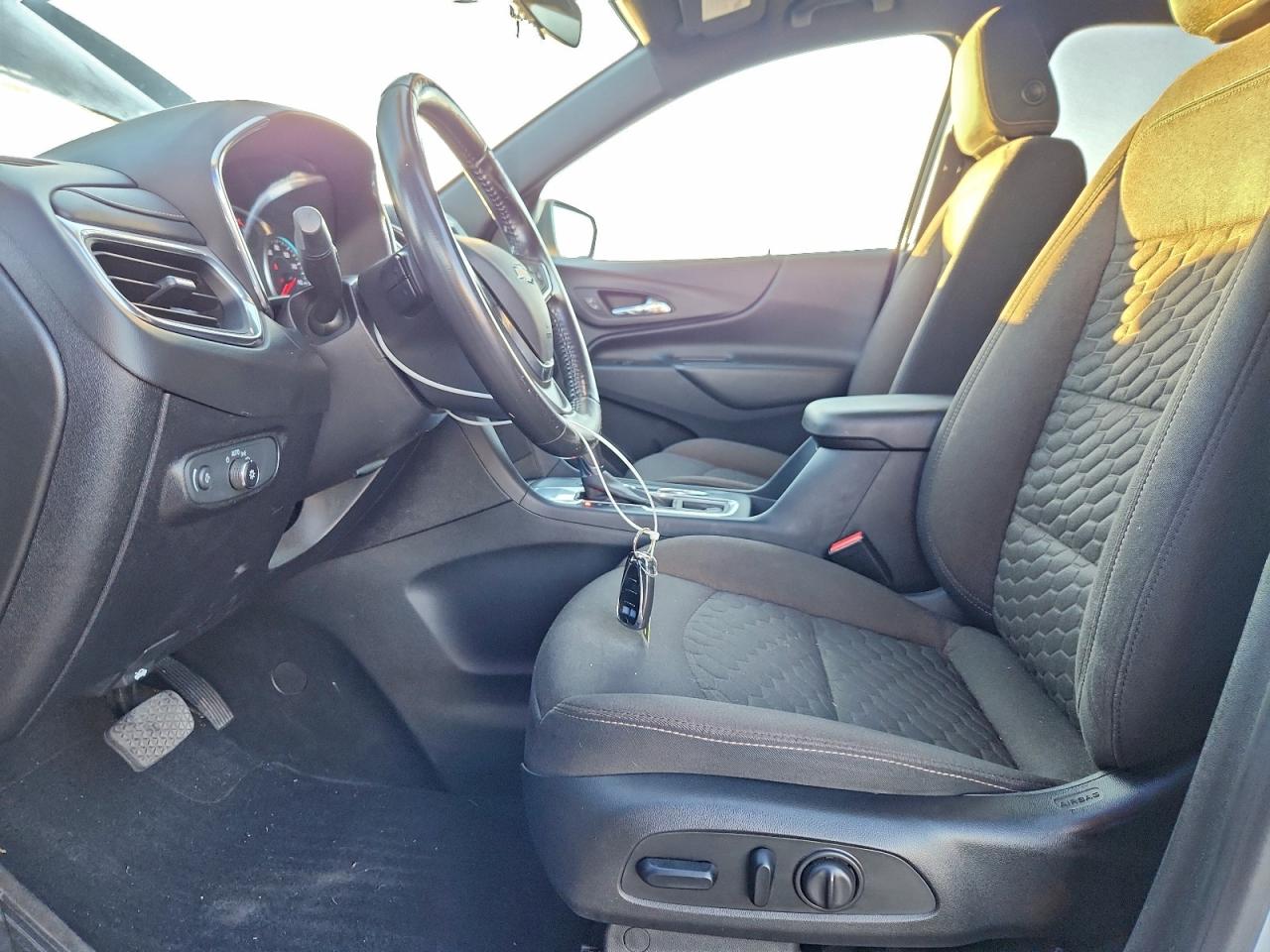 2019 Chevrolet Equinox Lt VIN: 2GNAXJEV9K6243964 Lot: 94163475