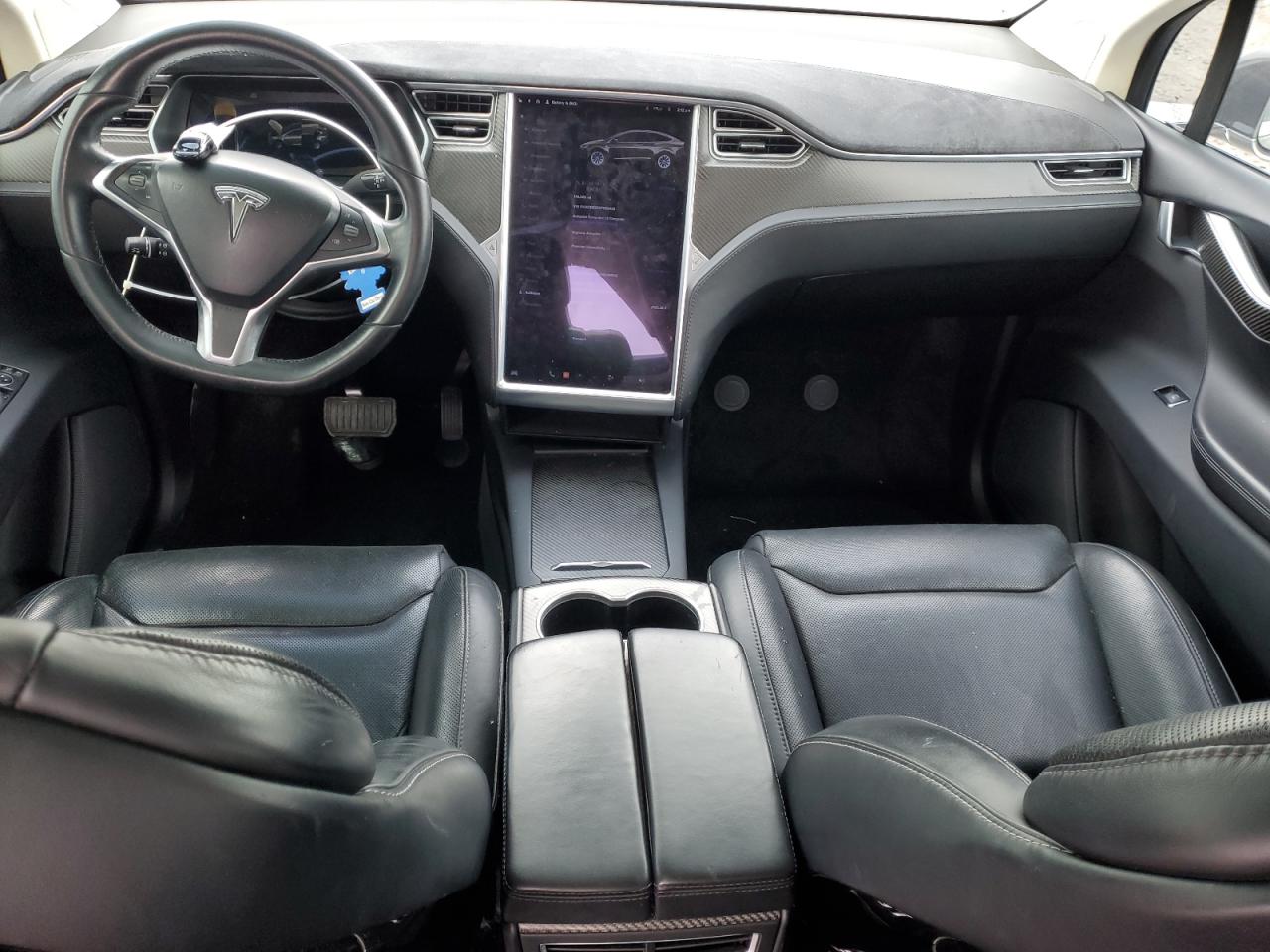 2016 Tesla Model X VIN: 5YJXCBE20GF008459 Lot: 93313065