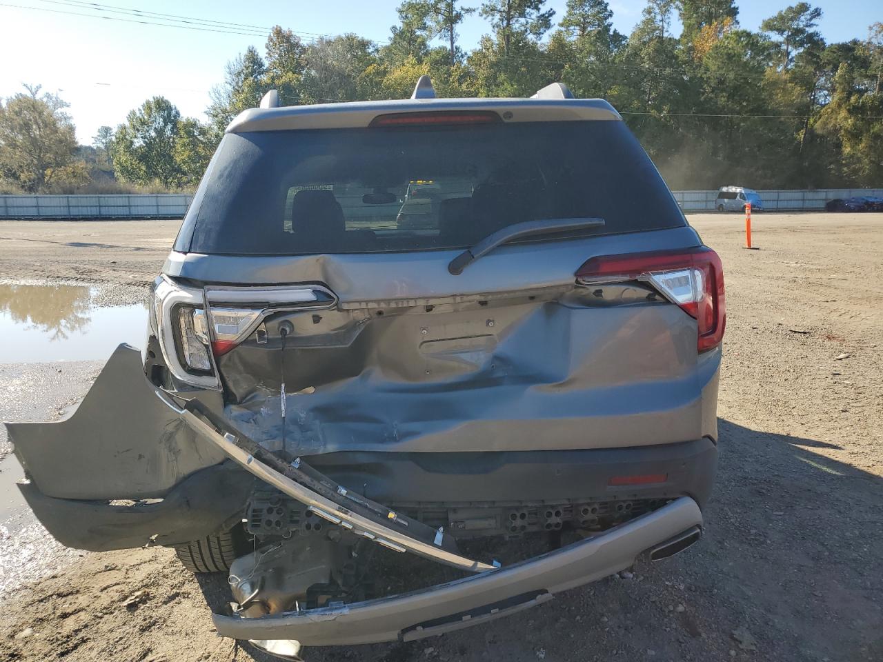 2022 GMC Acadia Slt VIN: 1GKKNMLS4NZ121393 Lot: 90996025