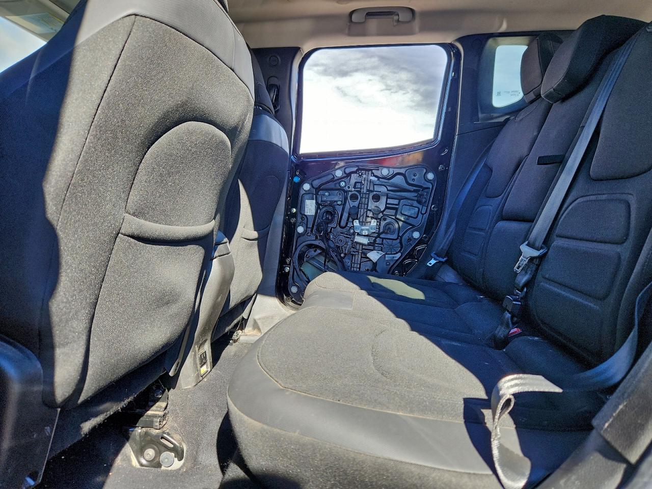 2017 Jeep Renegade Latitude VIN: ZACCJABB4HPE72531 Lot: 93987215