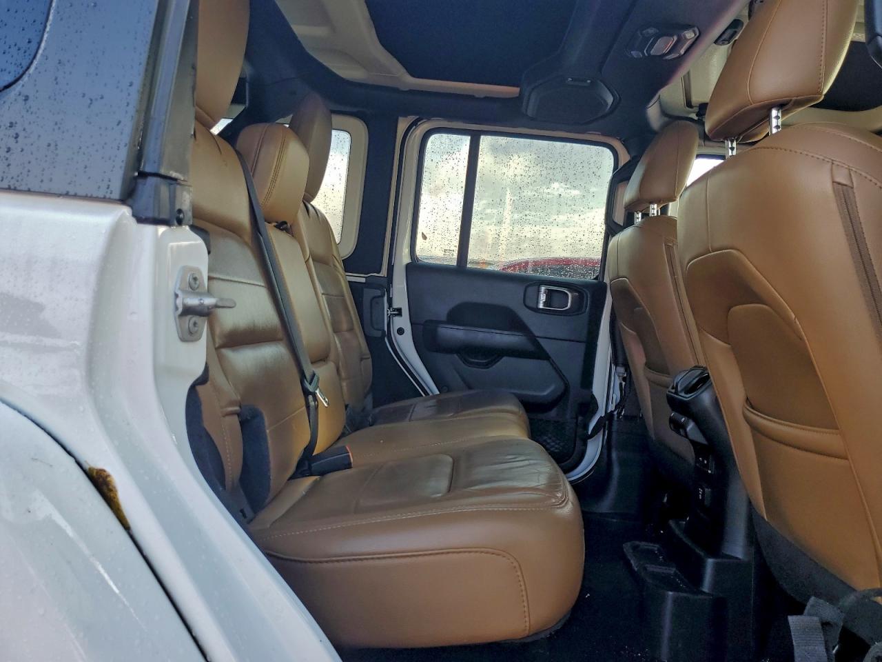 2020 Jeep Wrangler Unlimited Sahara VIN: 1C4HJXEN9LW325213 Lot: 93966185