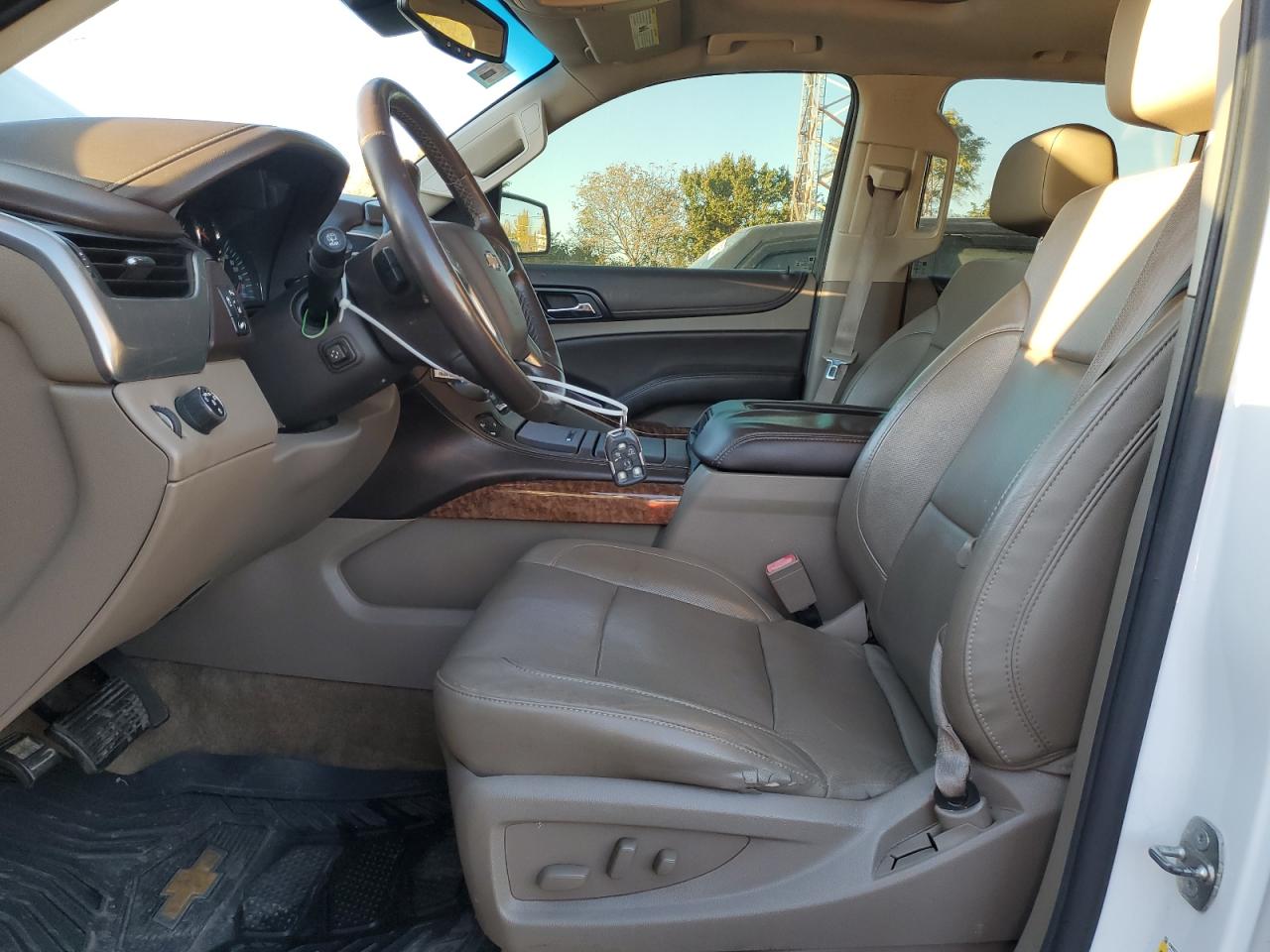 2015 Chevrolet Tahoe C1500 Ltz VIN: 1GNSCCKC8FR637674 Lot: 90951785