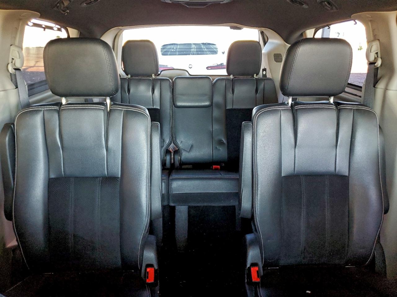 2017 Dodge Grand Caravan Sxt VIN: 2C4RDGCG8HR779386 Lot: 94350595