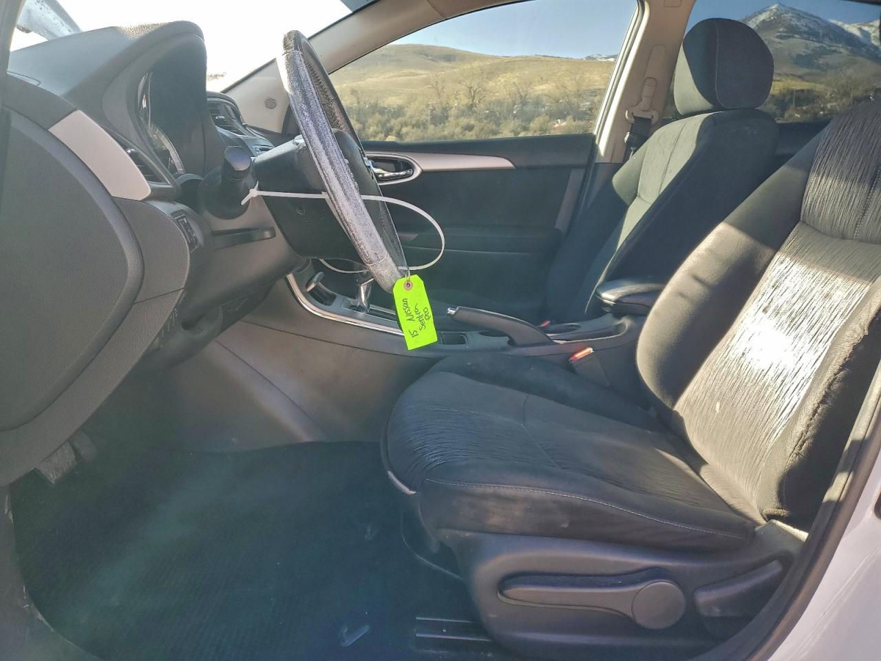 2015 Nissan Sentra S VIN: 3N1AB7AP0FL631073 Lot: 93961185