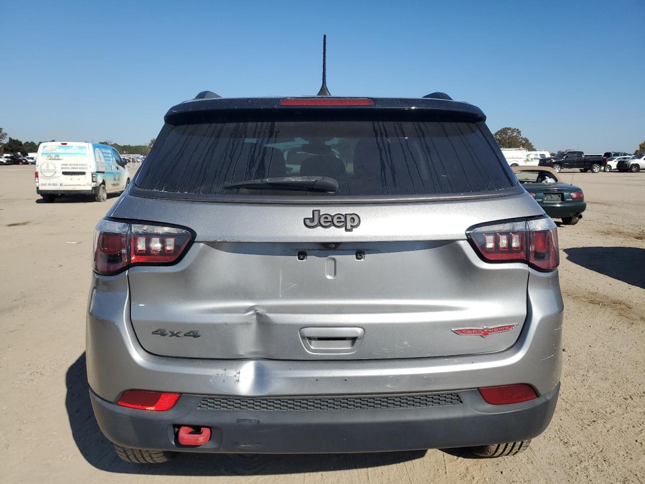 2019 Jeep Compass Trailhawk VIN: 3C4NJDDB9KT671243 Lot: 92258655