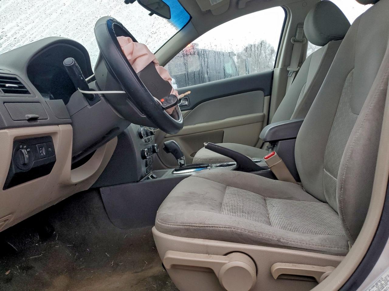 2012 Ford Fusion S VIN: 3FAHP0GA9CR365073 Lot: 93138475