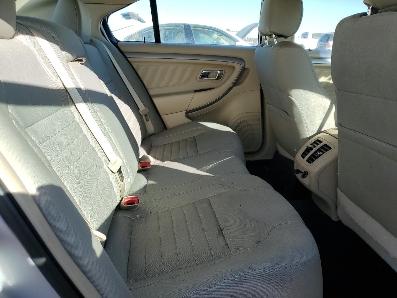 2018 Ford Taurus Se VIN: 1FAHP2D83JG134493 Lot: 93071915