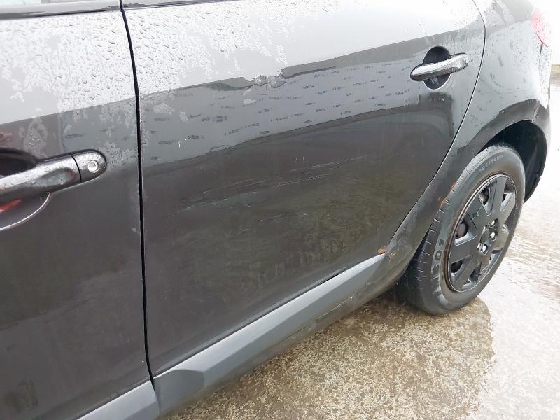 2009 RENAULT MEGANE 1.6 16V EXPRESSION 5DR