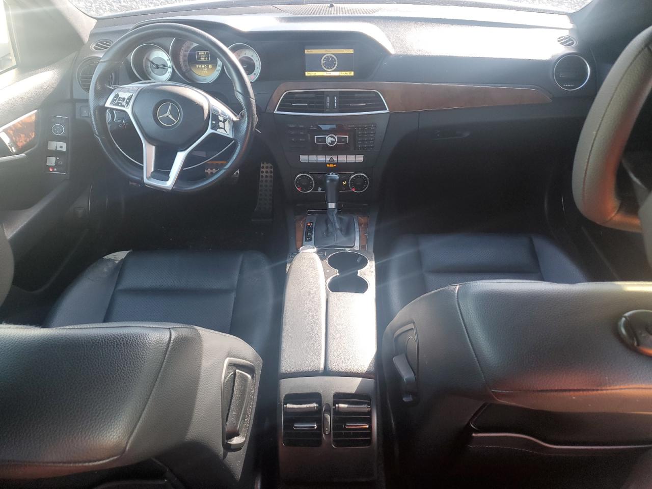 2012 Mercedes-Benz C 250 VIN: WDDGF4HB0CF853063 Lot: 91029615