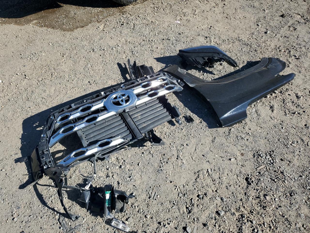 2022 Toyota Tundra Crewmax Platinum VIN: 5TFMA5DB6NX016788 Lot: 91287805