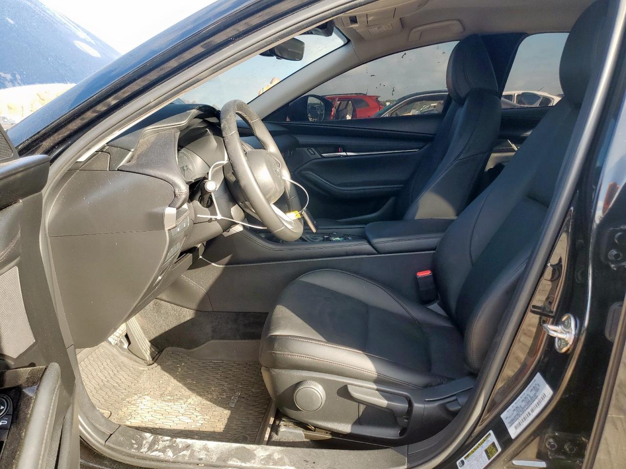 2025 Mazda 3 Select Sport VIN: JM1BPABMXS1779544 Lot: 92650815