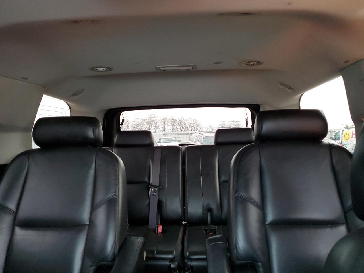 2008 Cadillac Escalade Luxury VIN: 1GYFK63878R211366 Lot: 91811235