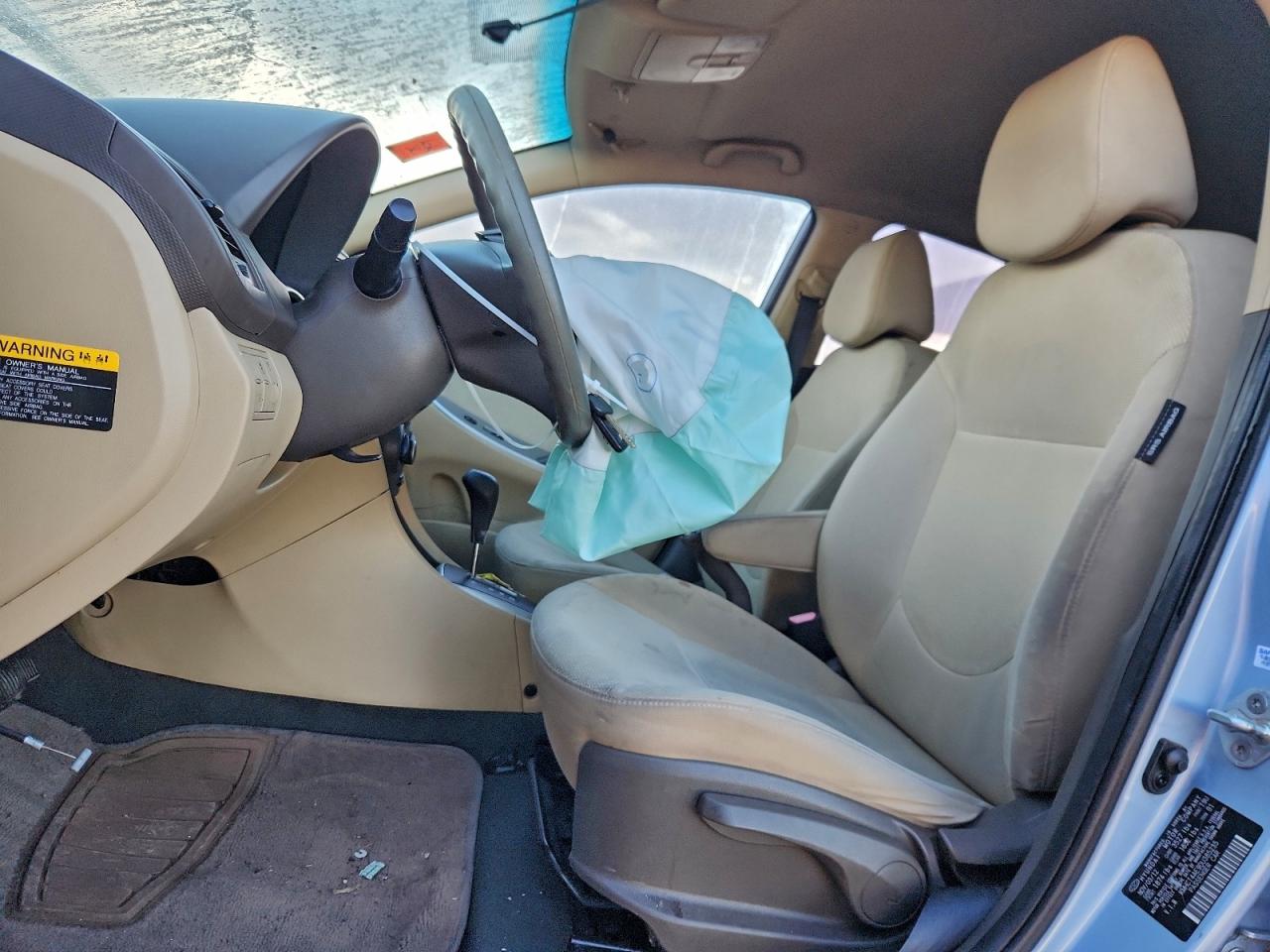 2013 Hyundai Accent Gls VIN: KMHCT4AE9DU385235 Lot: 94287255