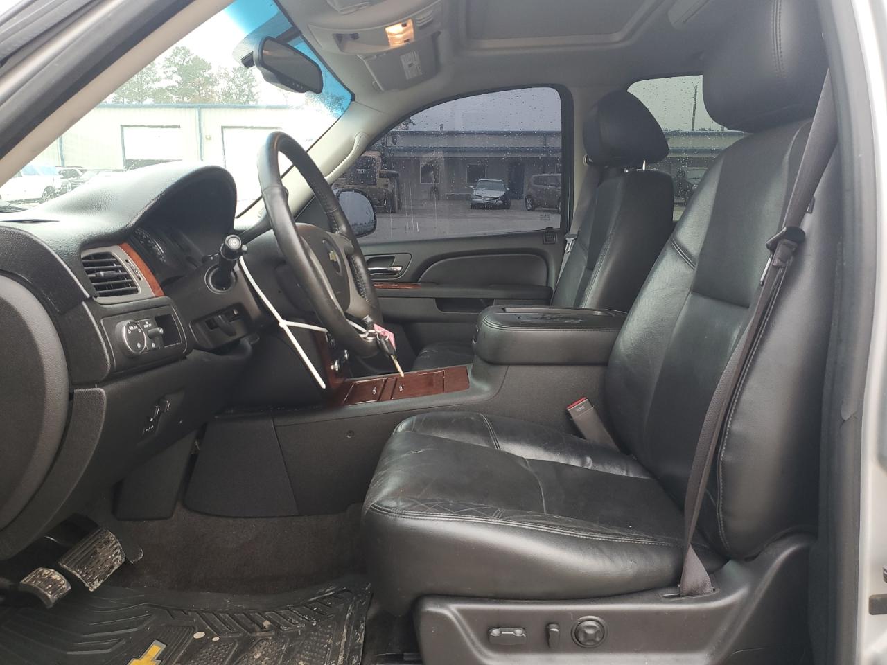 2013 Chevrolet Tahoe C1500 Ltz VIN: 1GNSCCE03DR285456 Lot: 90825895